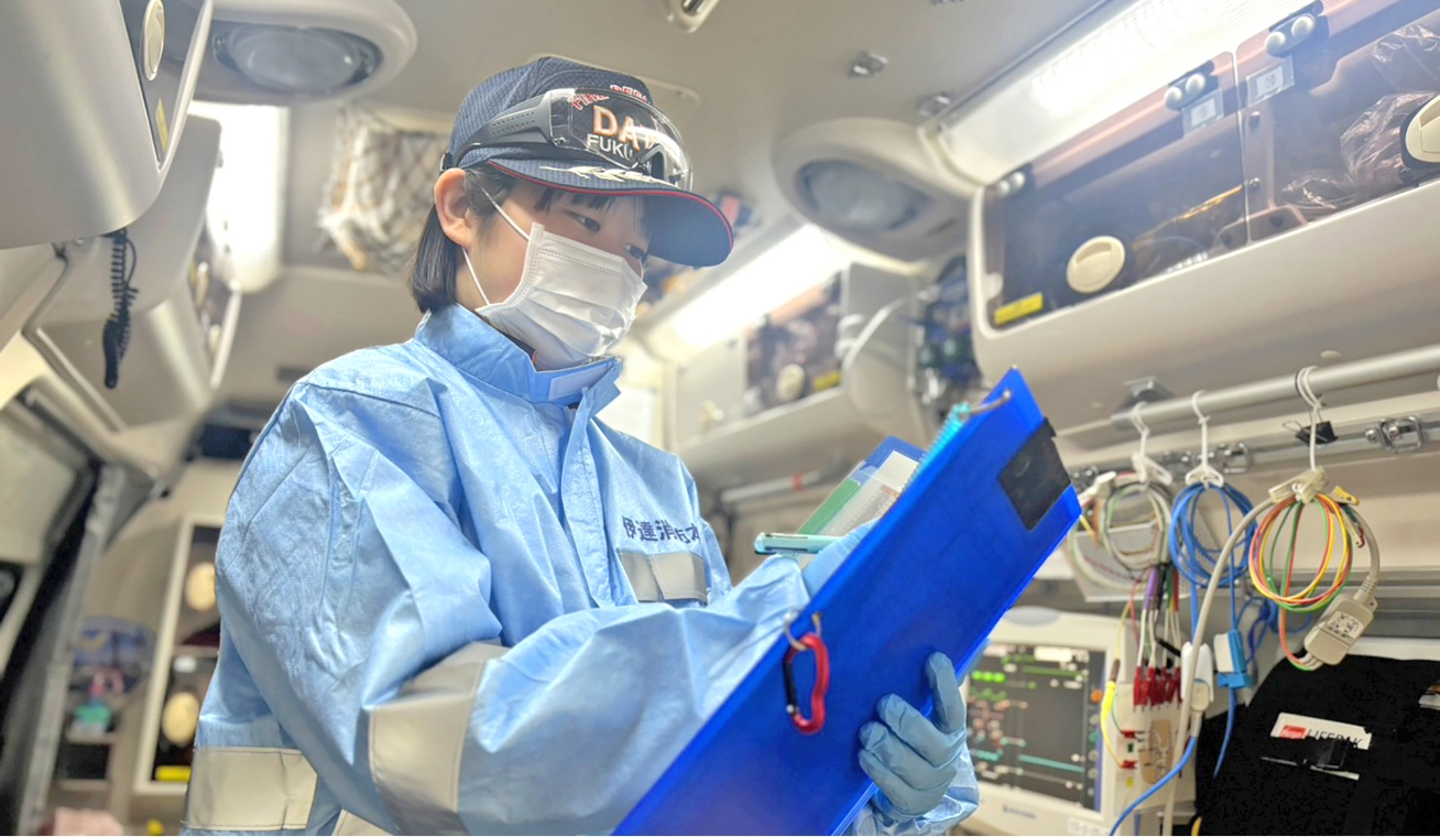 訓練に励む様子